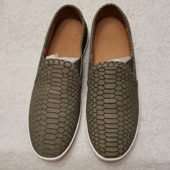 Joie Kidmore leather slip ons,Flint colour, 7.5 - Picture 3 of 8